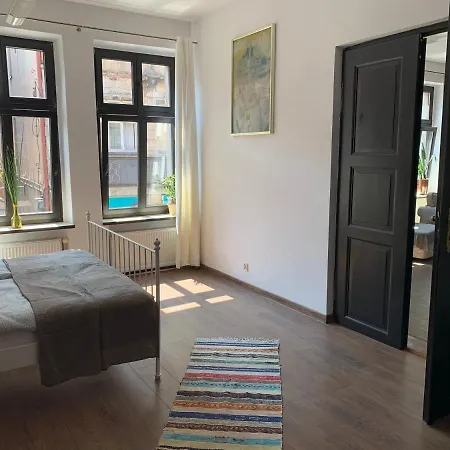 Kamienica Na Krakowskiej 120 M2 Appartamento *