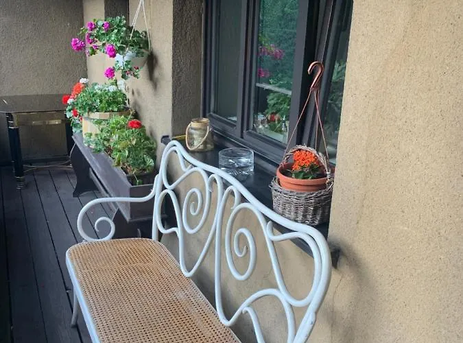 Kamienica Na Krakowskiej 120 M2 דירה *