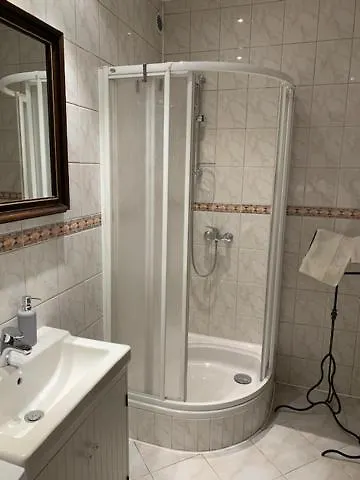 Kamienica Na Krakowskiej 120 M2 דירה